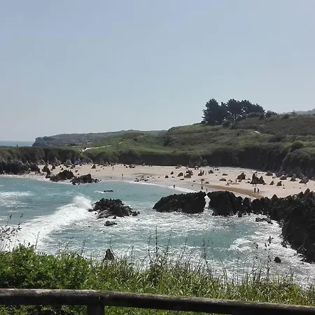 Durmiendo En El Paraiso * Llanes