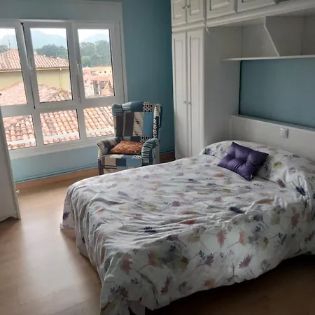 Durmiendo En El Paraiso * Llanes